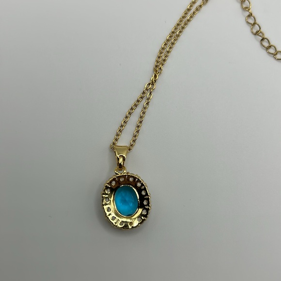 Swarovski Crystal Gold Necklace 16 Inch NWOT - Picture 6 of 8